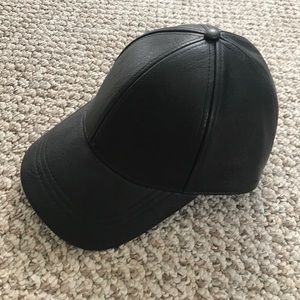 NWOT H&M faux leather baseball cap NWOT H&M faux leather baseball cap