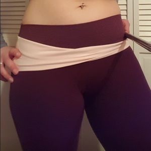 Lululemon Astro Pant Bordeaux- Size 8 - EUC