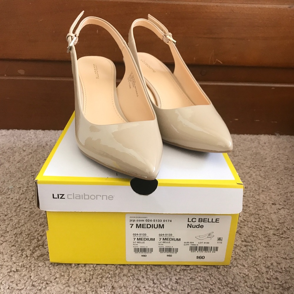 slingback pump