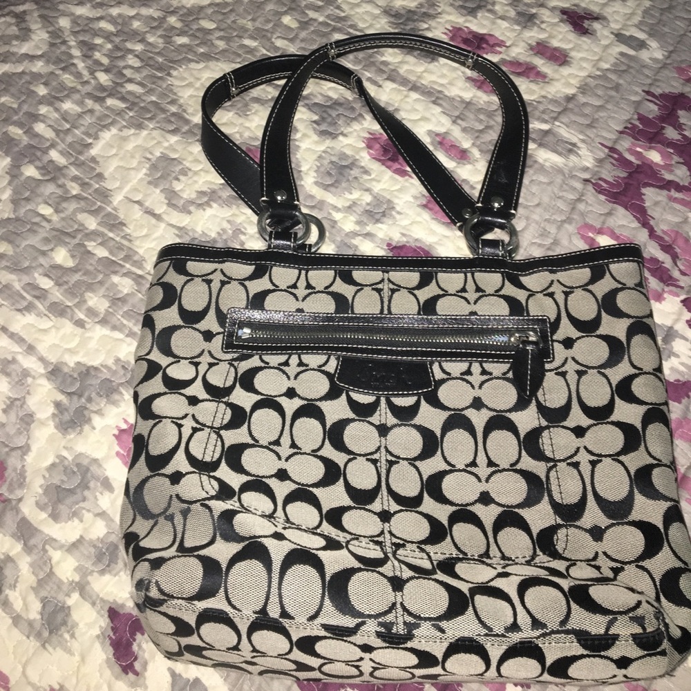 EUC Authentic Coach purse