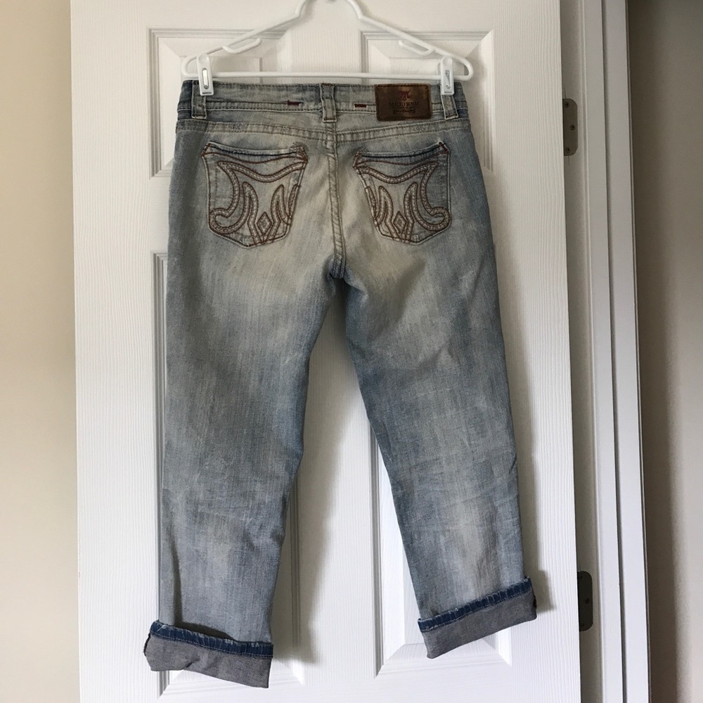 Mek New Delhi size 27 crop