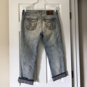Mek New Delhi size 27 crop