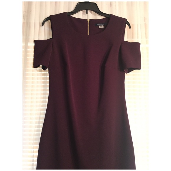 ⬇️$85 Tommy Hilfiger Cold Shoulder Dress - Picture 3 of 5
