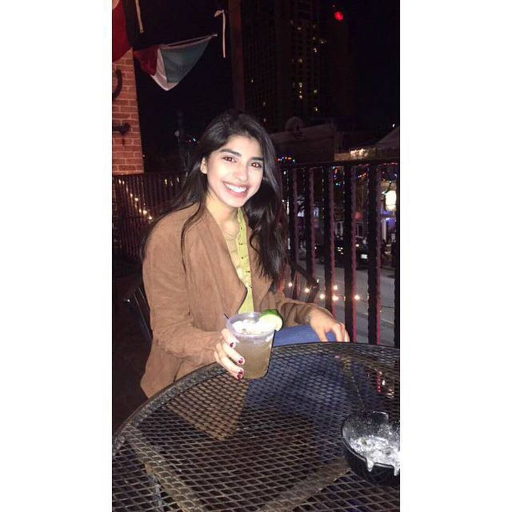 Meet your Posher, Kenia