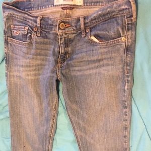 Hollister 5R boot jeans with rips on the bottom