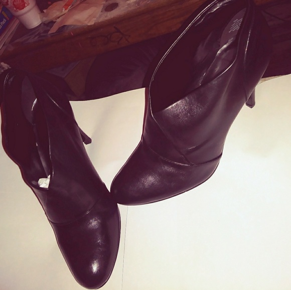 (Cole Haan) Nine West Heel Boots - Picture 1 of 5