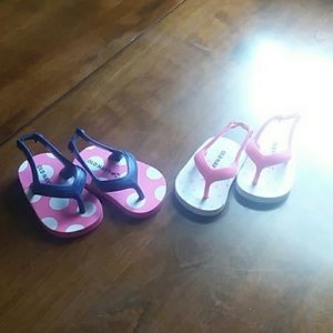 Old navy girl shoes size 1