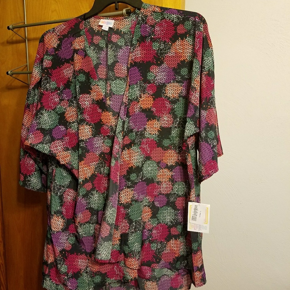 LLR large Lindsey beautiful colors tags still on