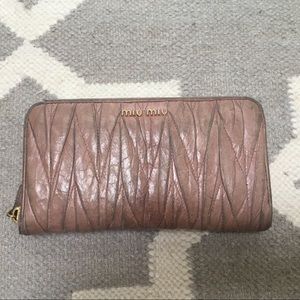 Miu Miu zip-around Matelasse wallet
