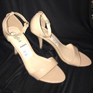 Nude Candie's Dress Sandals ((Size 9.5))