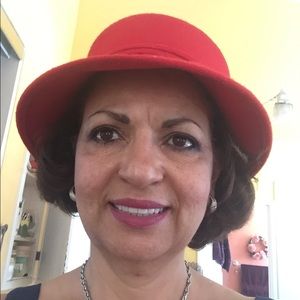 Meet your Posher, Parnian