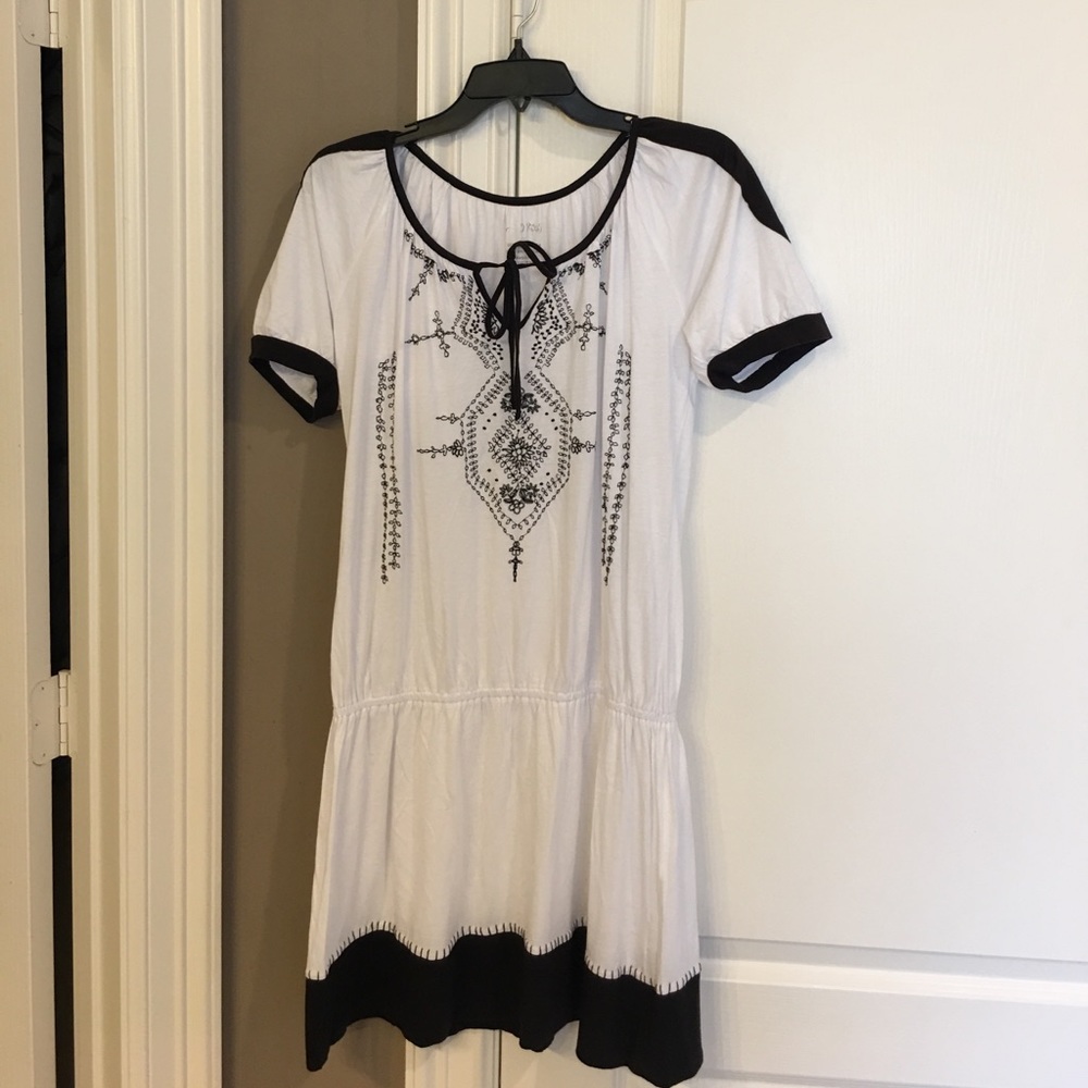 Embroidered dress