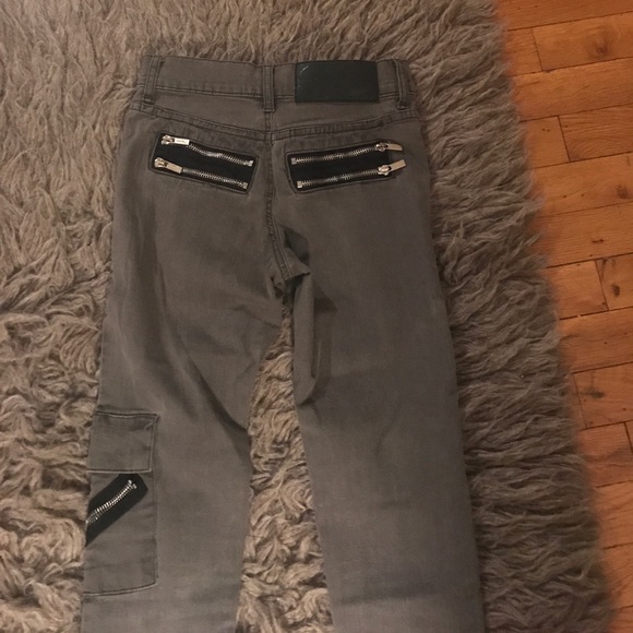 Grey zipper jeans, size 24 - Picture 2 of 2