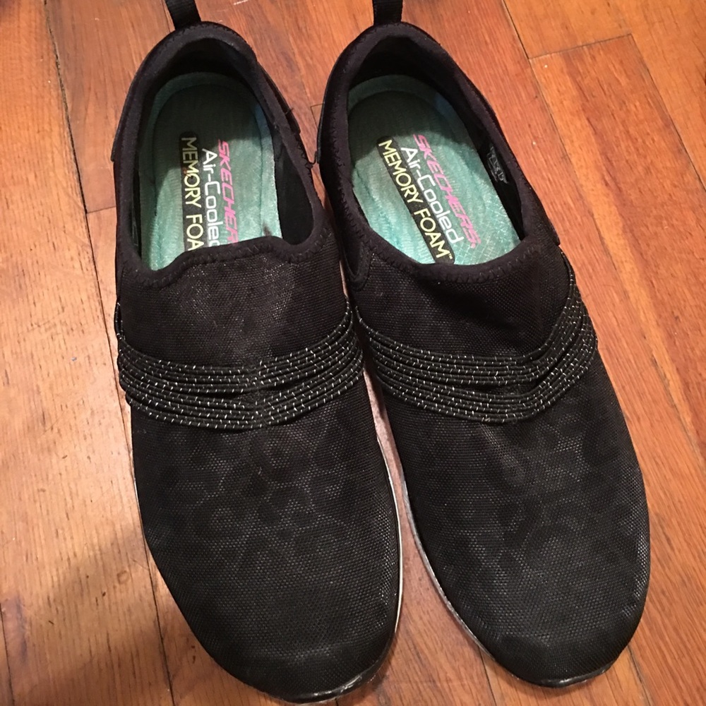 SKETCHERS Leopard black shoes 8
