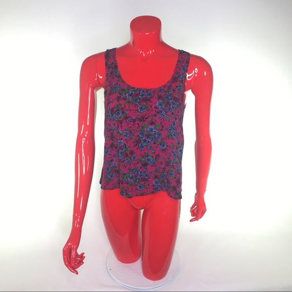 🔻2 for $10🔻Mimi Chica High Low Floral Tank - Picture 2 of 8