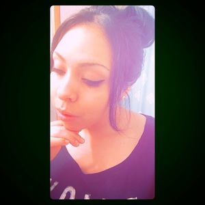 Meet your Posher, Ali