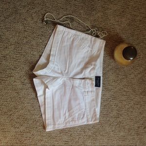 American Eagle White Stretch Shorts