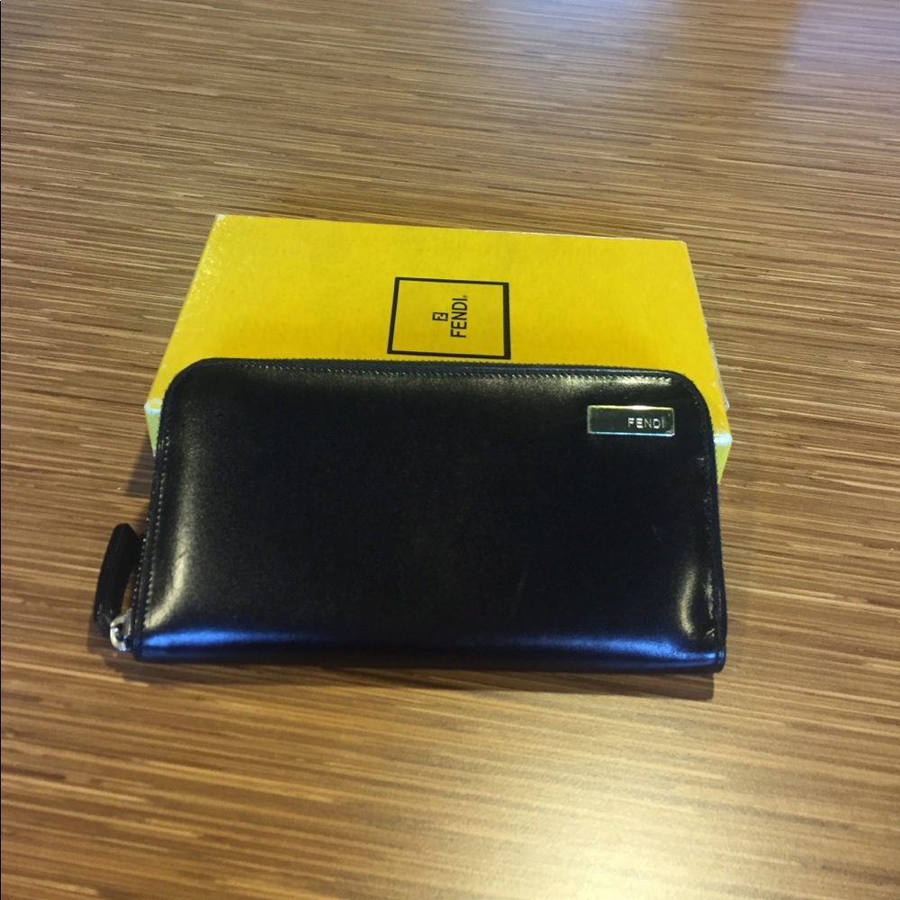 Fendi wallet