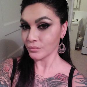 Meet your Posher, Denise