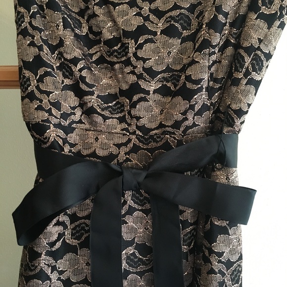 R&M Richards Floral Lace Dress - Picture 2 of 3