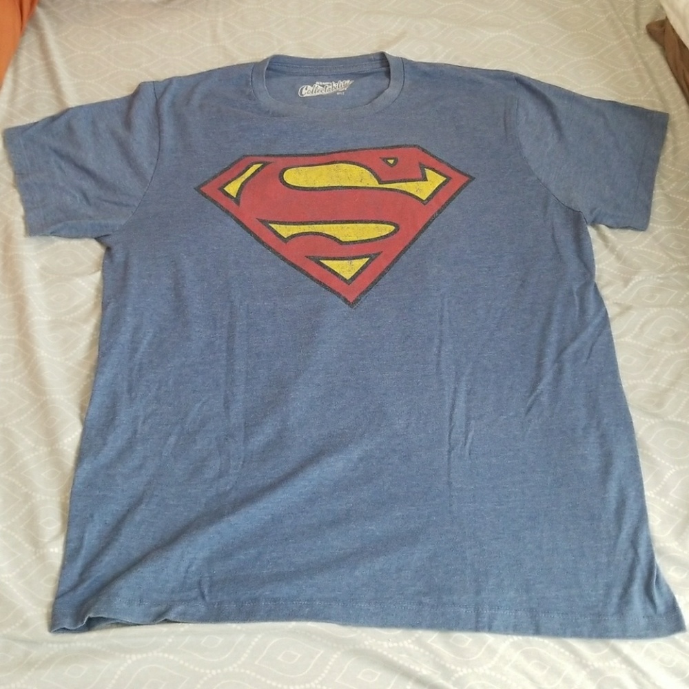 Old navy superman t-shirt