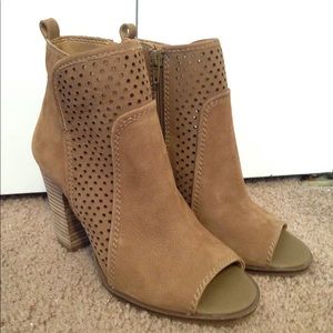 BRAND NEW!!!! Lucky Brand Block-Heel Booties