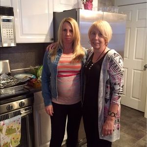 Meet your Posher, Claire