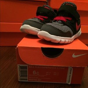 Nike toddler shoes