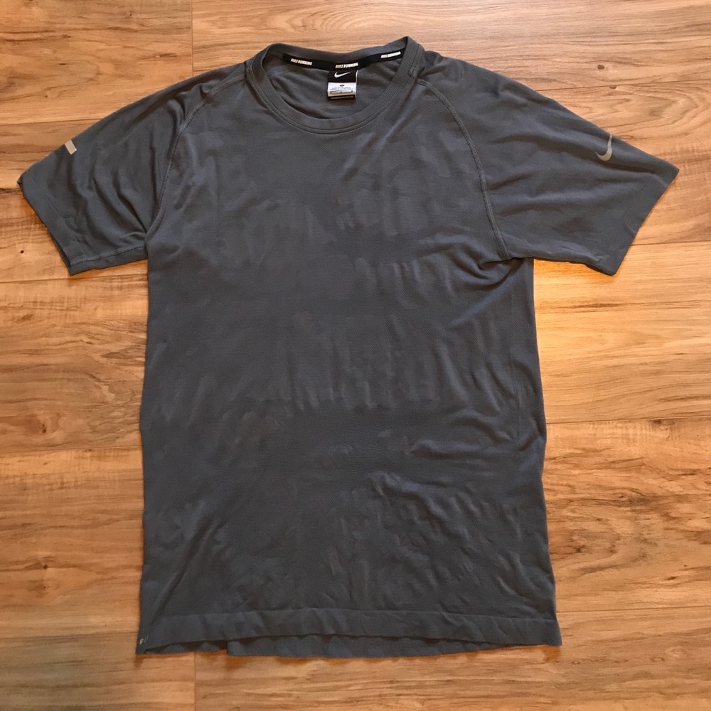 Nike dri-fit tee