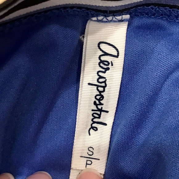 Aeropostale mini-pleat skirt with athletic style! - Picture 4 of 7