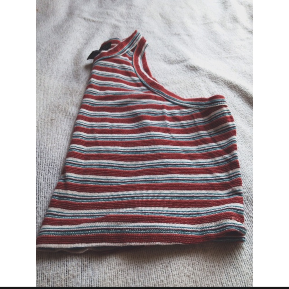 Cropped tank