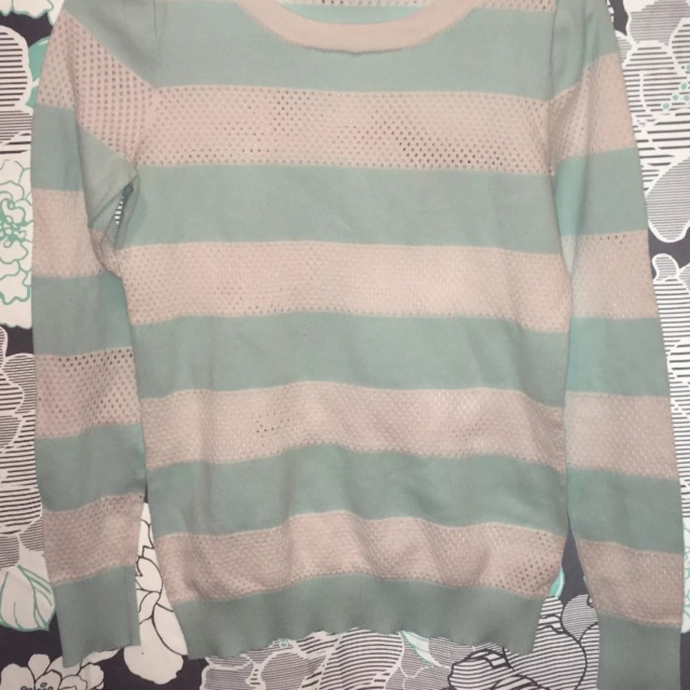 Express long sleeve sweater size small