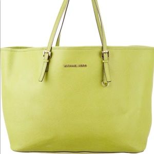 Michael Michael Kors Jet Set tote