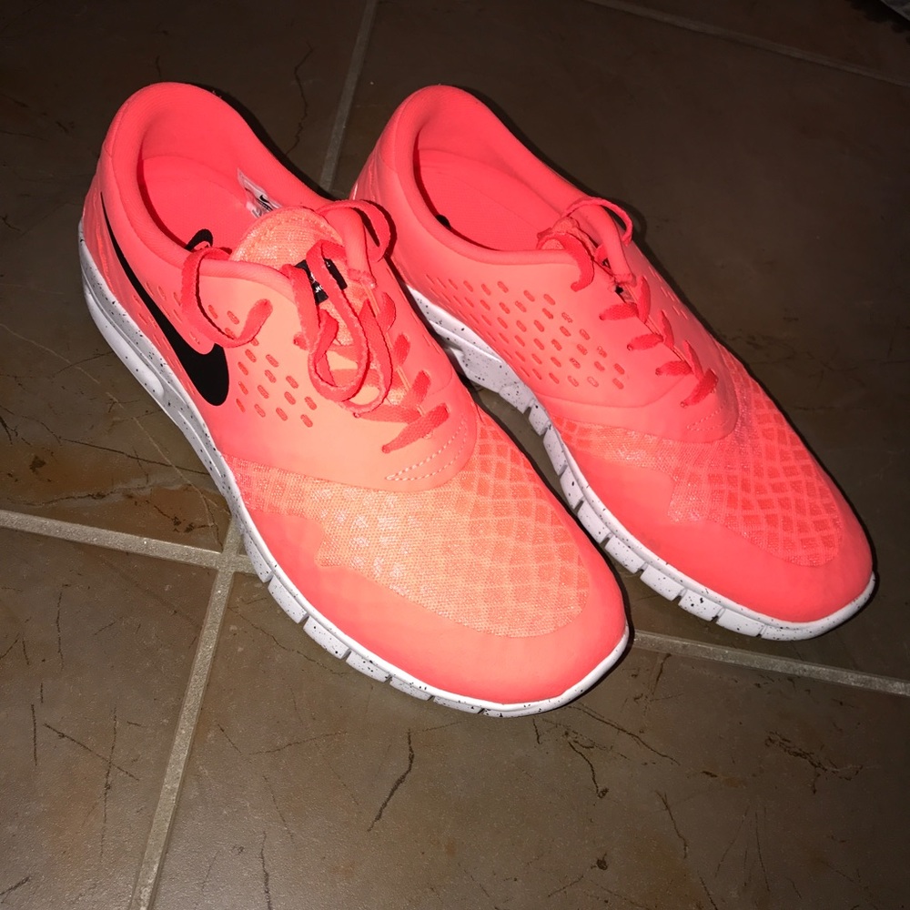 NIKE SB Air (Men's 9) NWOT