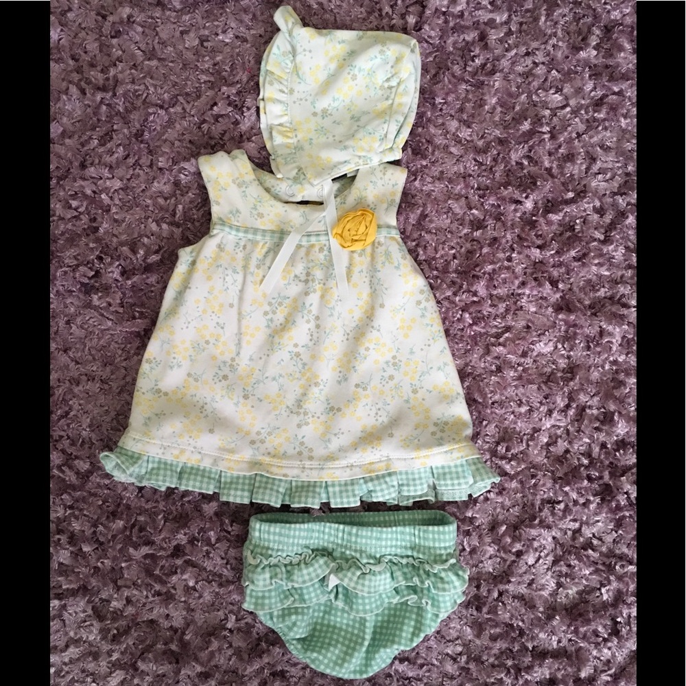 3 mo outfit