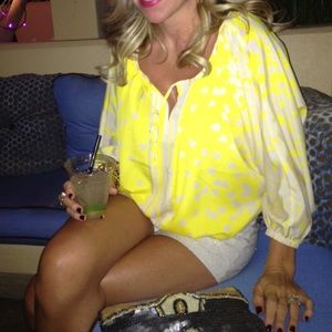 Express blouse medium