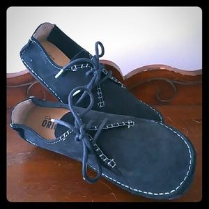 Clarks Original Black Leather shoes size 8