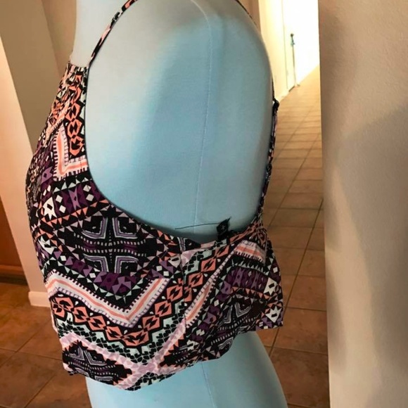 NWOT Express crop top Small - Picture 2 of 6