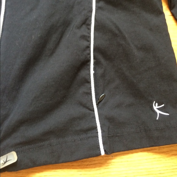 Running Jacket - Picture 3 of 6