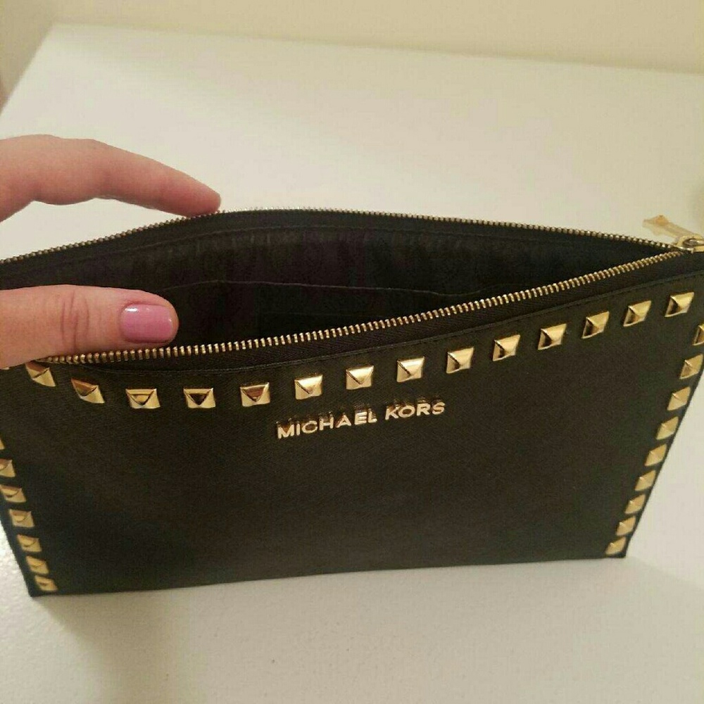 Michael Kors black clutch