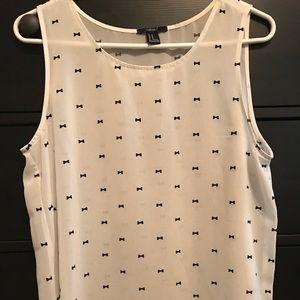 Forever 21 tank