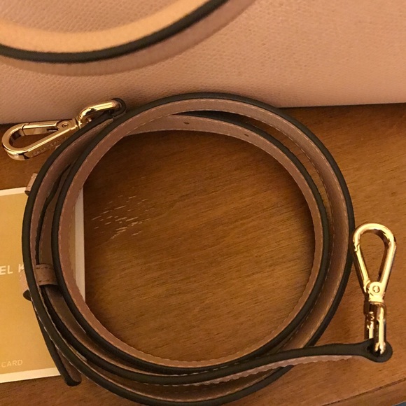 Michael Kors handbag - Picture 5 of 5