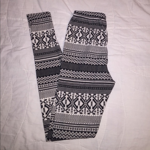 Charlotte Russe leggings - Picture 1 of 1