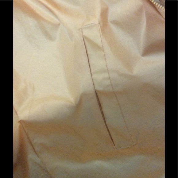 Light  Jacket - Picture 3 of 4