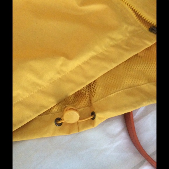 Light  Jacket - Picture 4 of 4