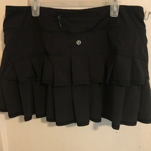 Lululemon Pacesetter Skirt (size 8)