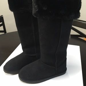 Shoedazzle Lappland Over the Knee Fur Boots