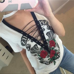 Sexy design T-shirt (S ,M can wear it)