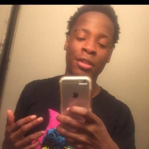 Meet your Posher, Victor