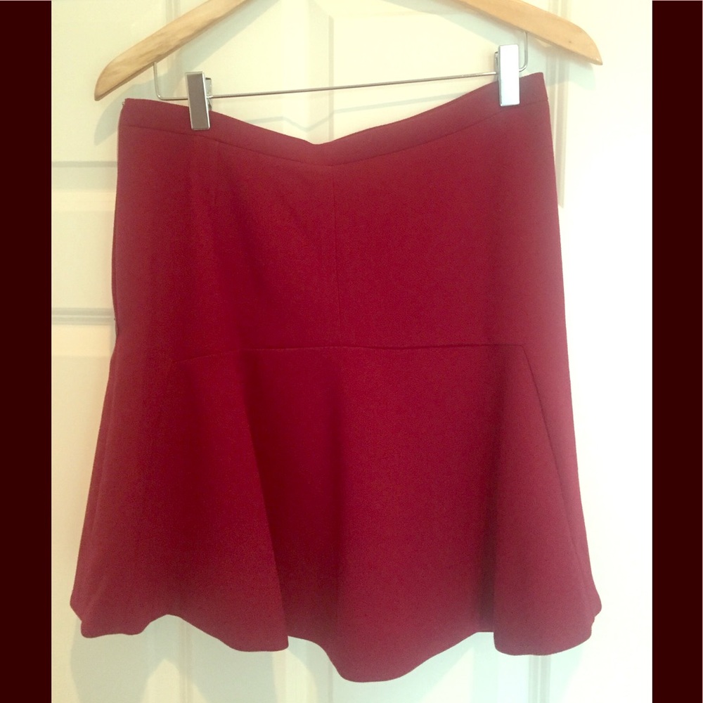 Jcrew burgundy mini tulip skirt size 6